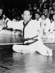 hwang_kee003.jpg